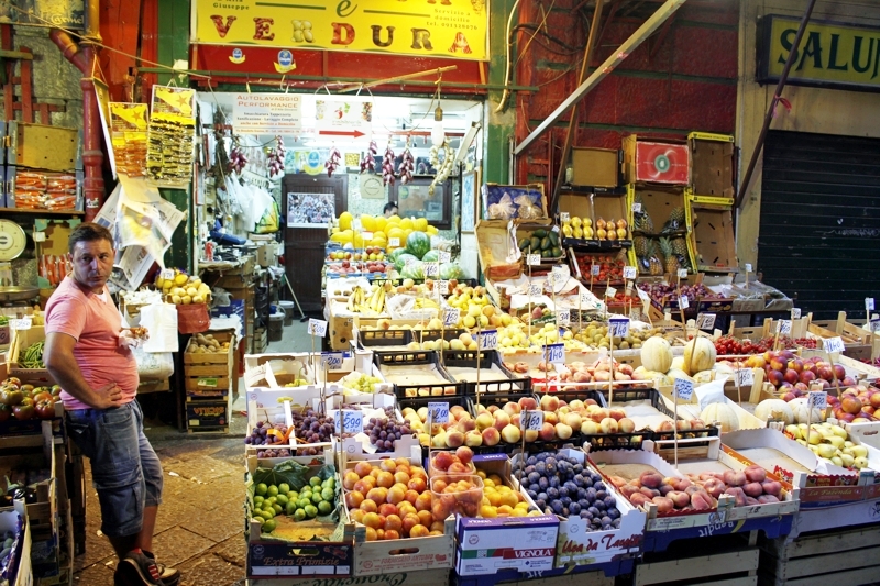 vucciria_fruitshop