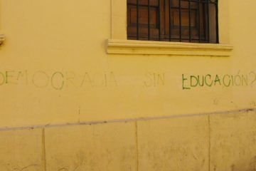 ¿democracia sin educacion? - Cordoba -Argentina