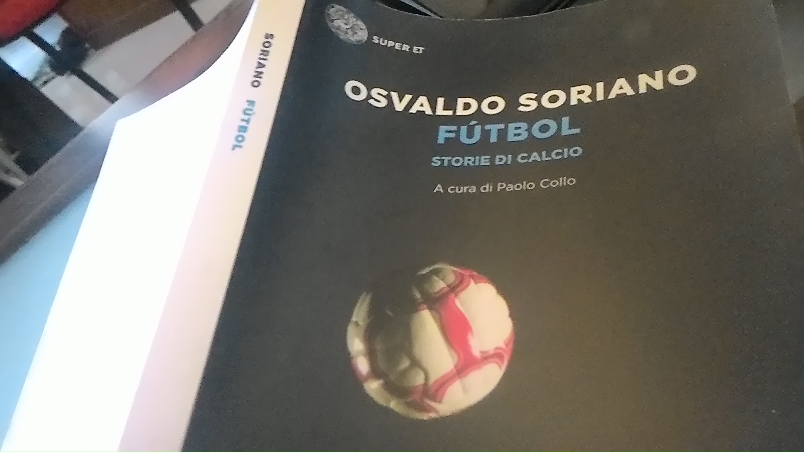 Osvaldo Soriano - Futbol